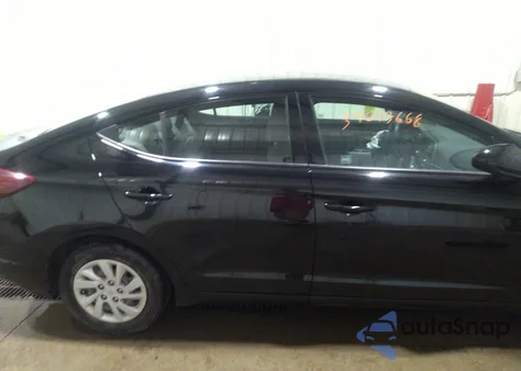 2019 Hyundai Elantra Se z USA, uszkodzony, nr VIN 5NPD74LF6KH496223
